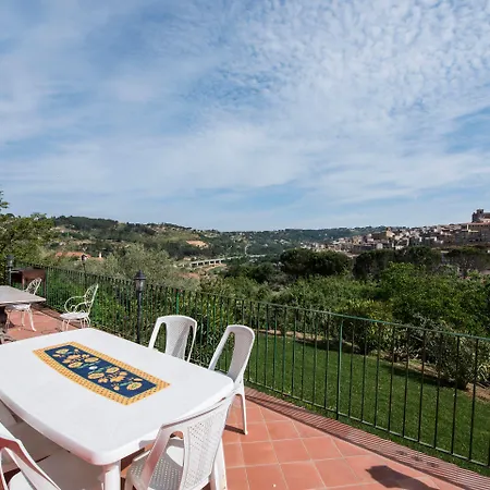 La Casa Rossa 4*