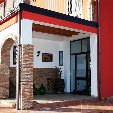 La Casa Rossa 3*