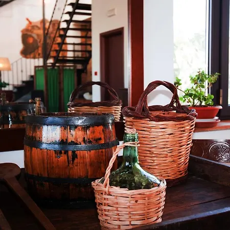 La Casa Rossa Bed & Breakfast 3*
