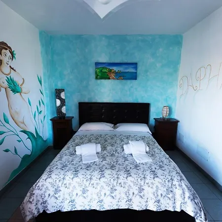 La Casa Rossa Bed & Breakfast